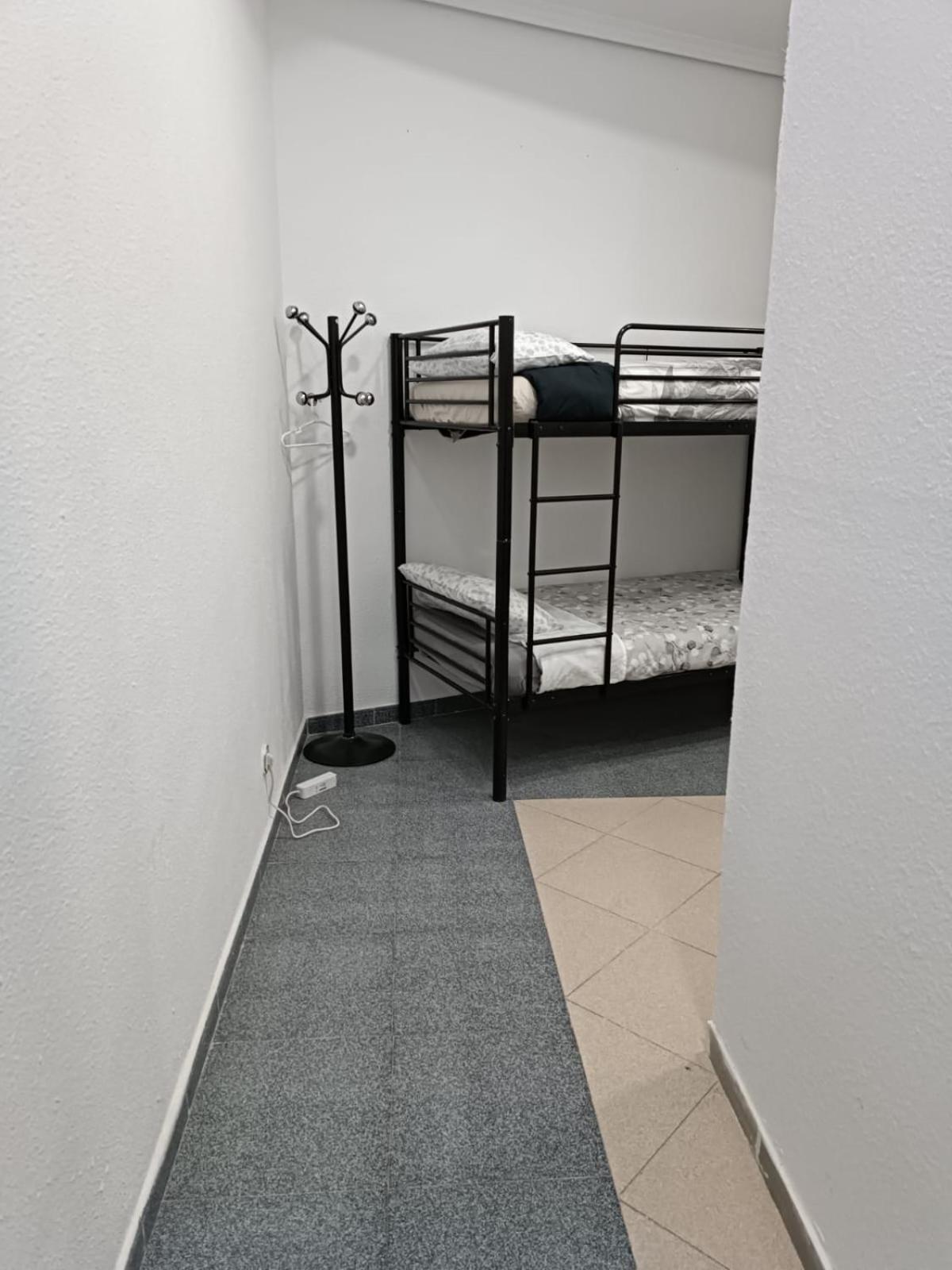 Scrapboooking Hotel Madrid Buitenkant foto