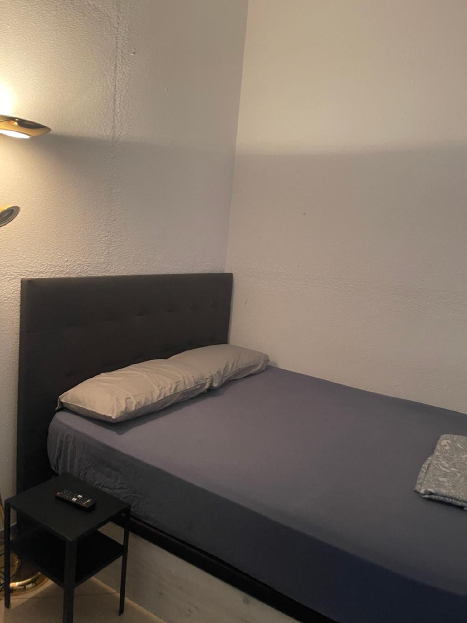 Scrapboooking Hotel Madrid Buitenkant foto