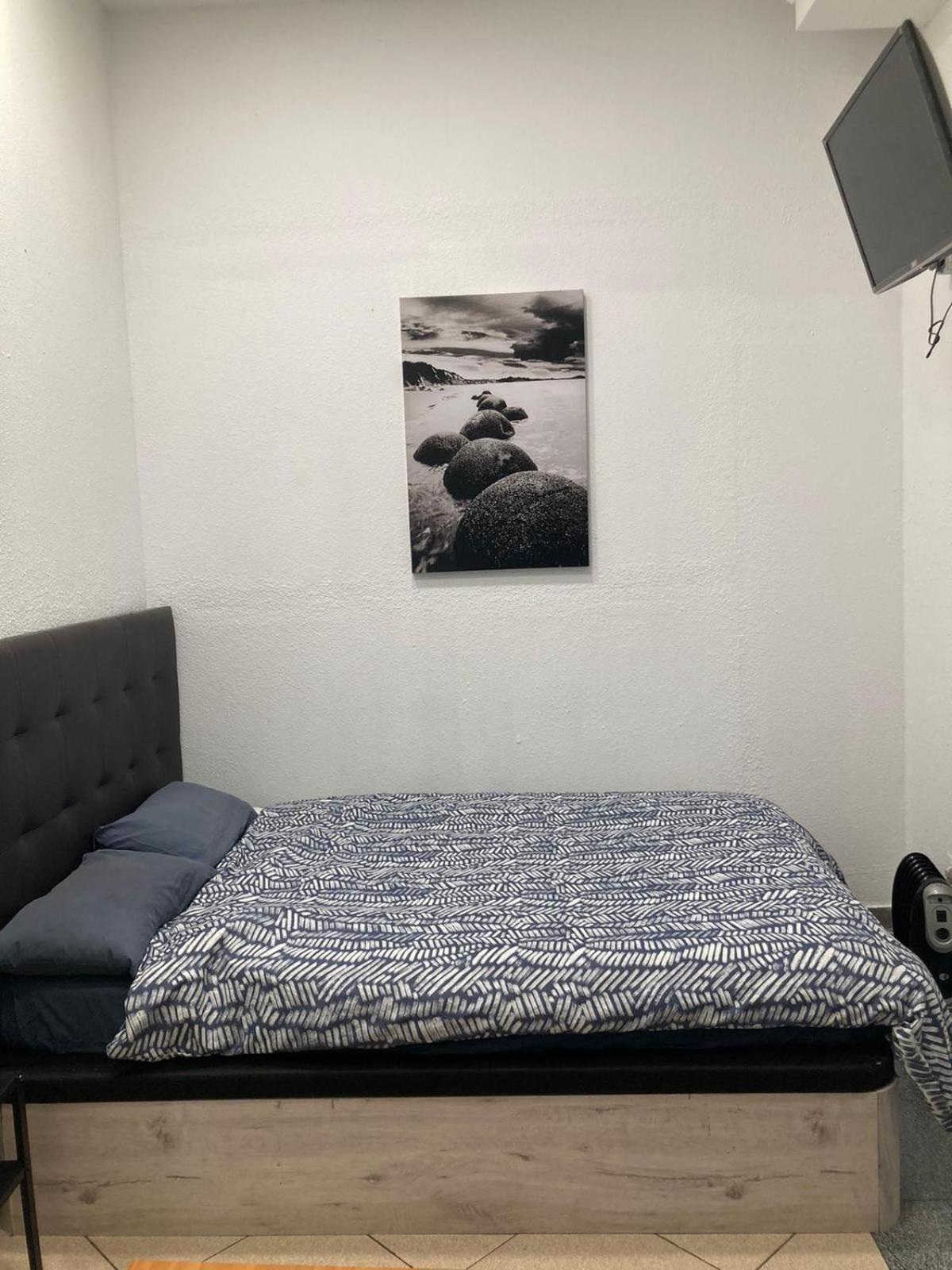 Scrapboooking Hotel Madrid Buitenkant foto